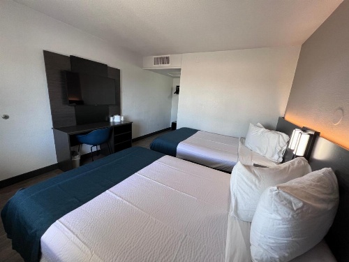 Motel 6-Bakersfield, CA - South image 36
